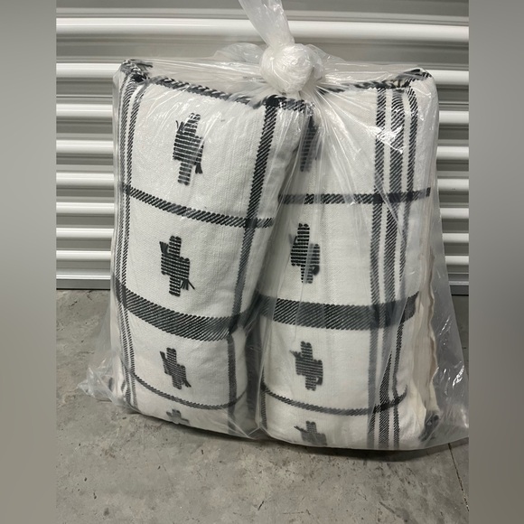 1 Black and Ivory Embroidered Cross
Lumbar Pillow (4 available) - Picture 5 of 7